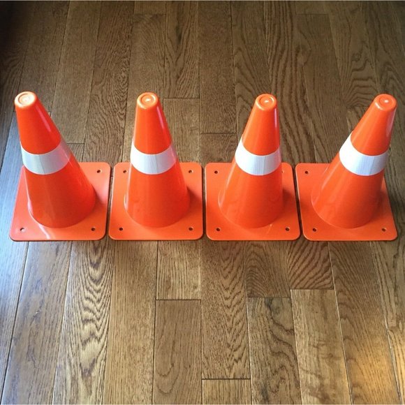 4 Orange Safety Cones Reflective Distancing - Picture 2 of 12